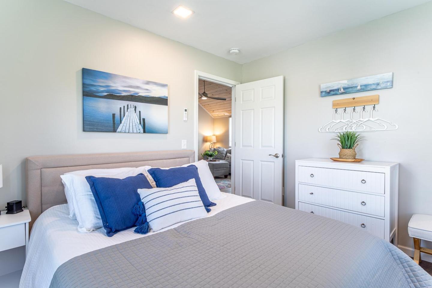 Holiday home Renovated Retreat In Walking Distance To
